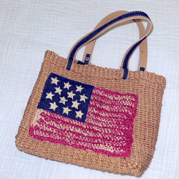 q & a Handbags - Q & A American flag straw small tote bag